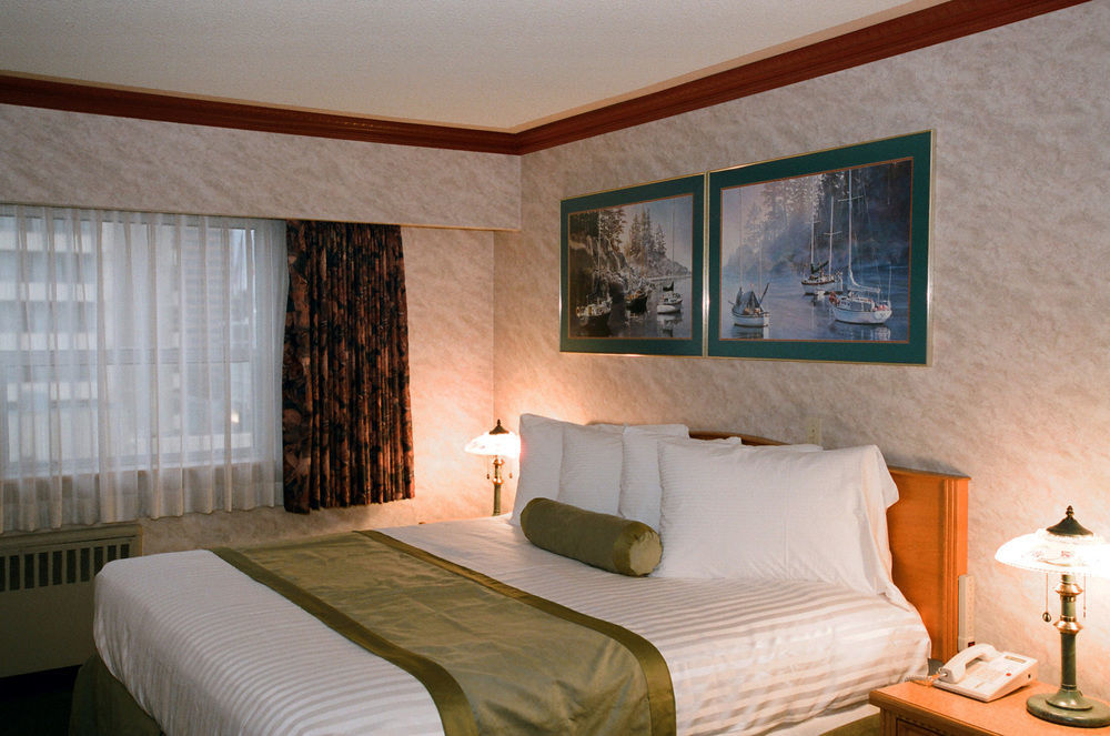 Robsonstrasse Hotel & Suites Vancouver Esterno foto